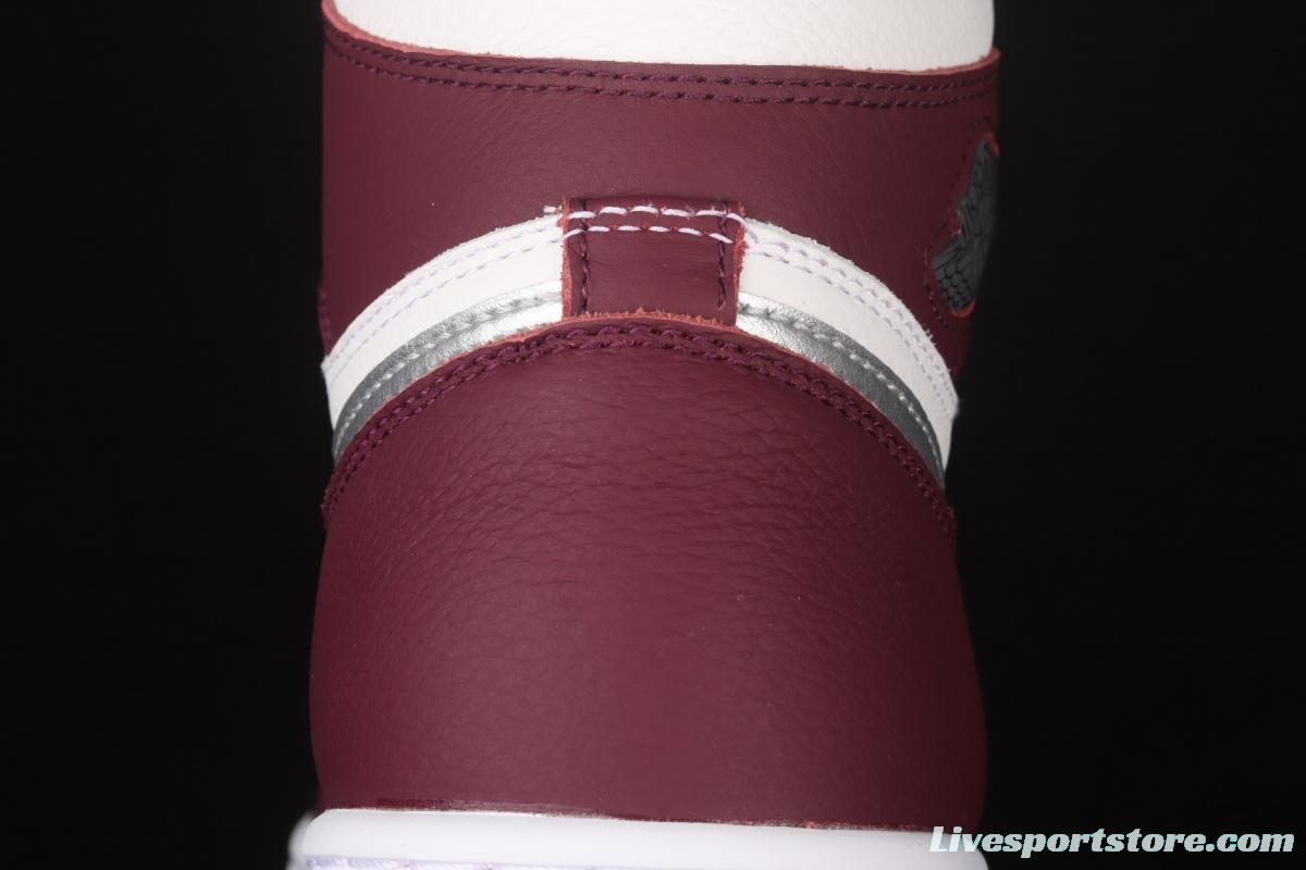 Air Jordan 1 Retro High OG Bordeaux Bordeaux burgundy high top basketball shoes 555088-611