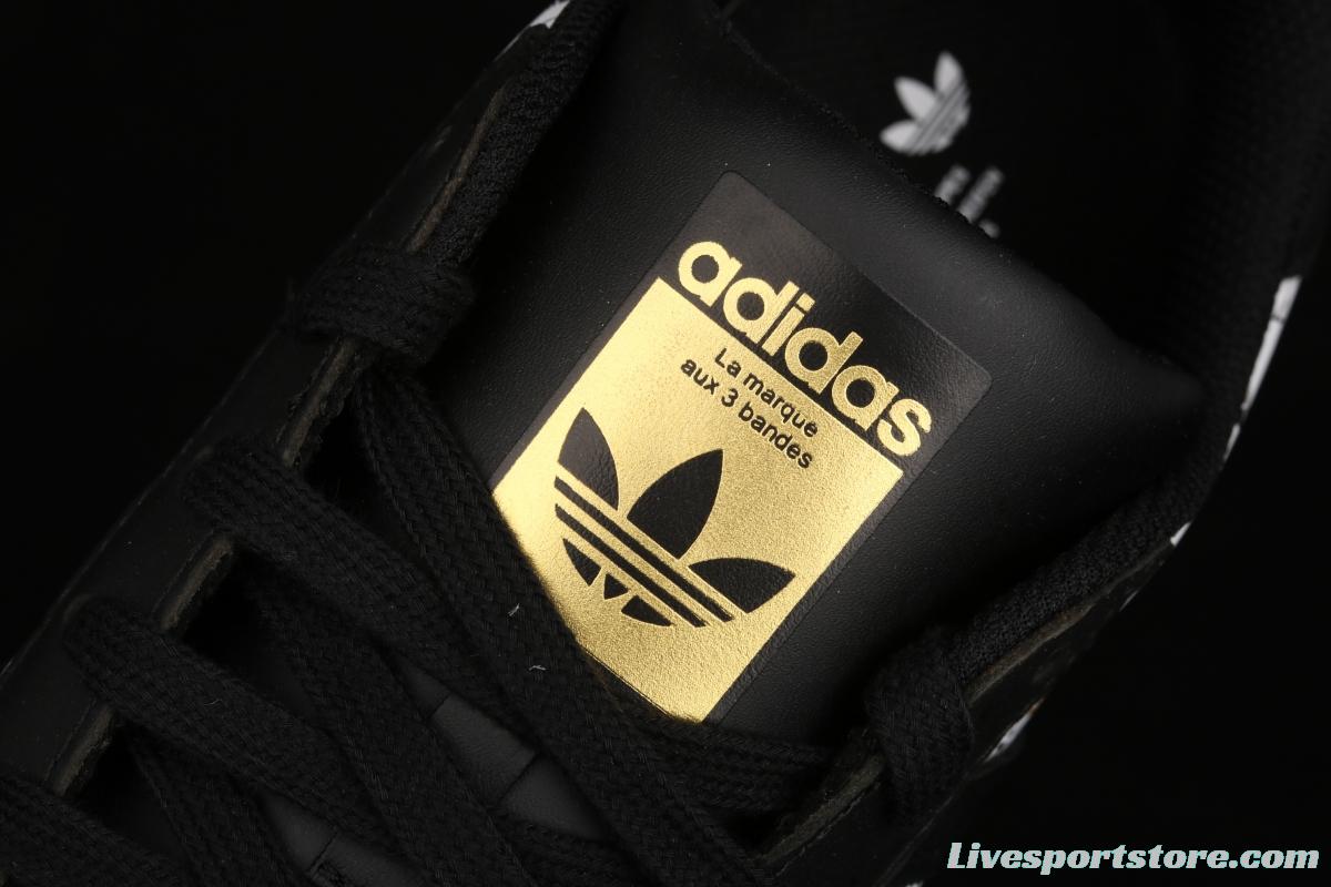 Adidasidas Originals Superstar FV2819 shells are covered with logo classic sneakers.