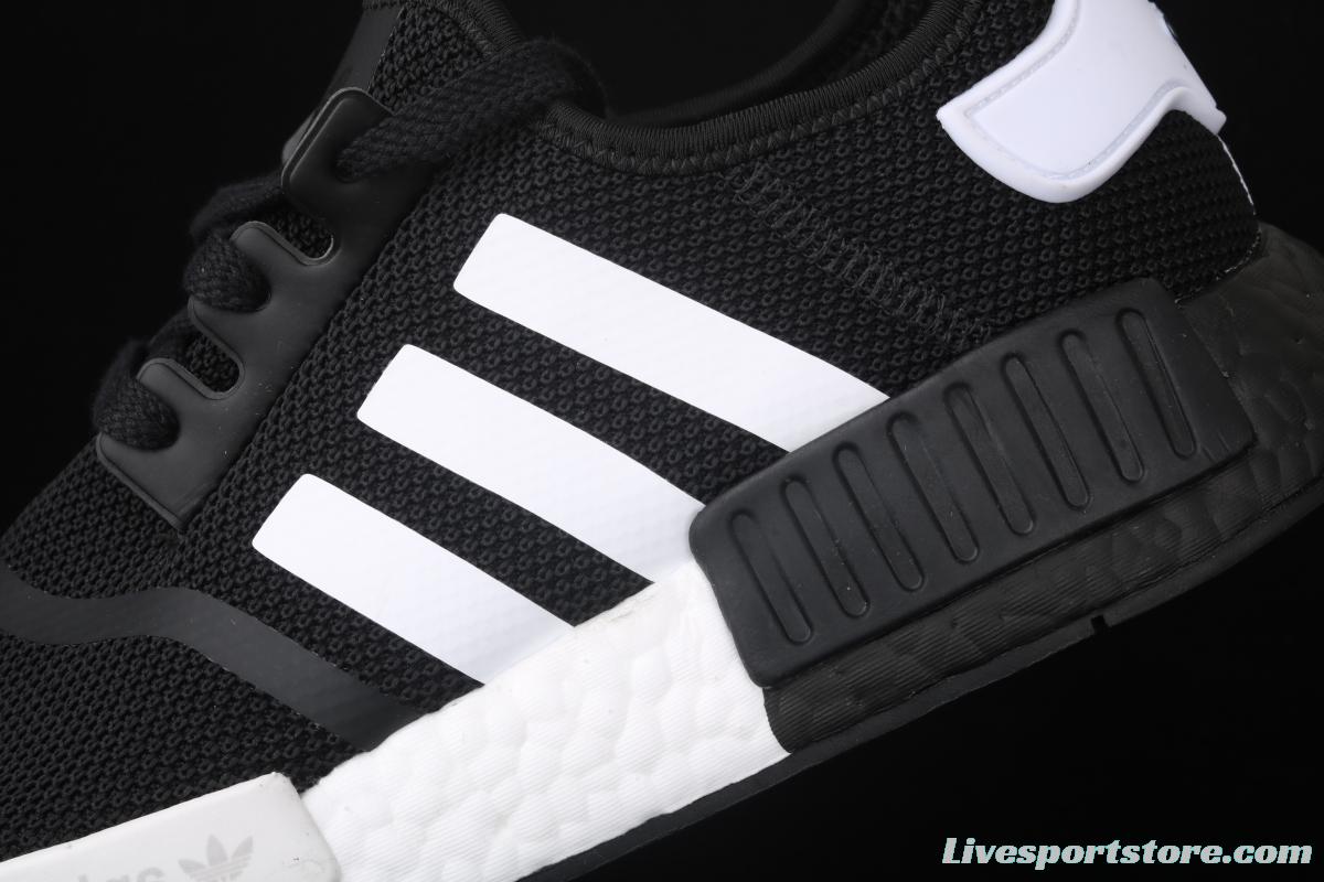 Adidas NMD R1 Boost B8031 really awesome casual running shoes