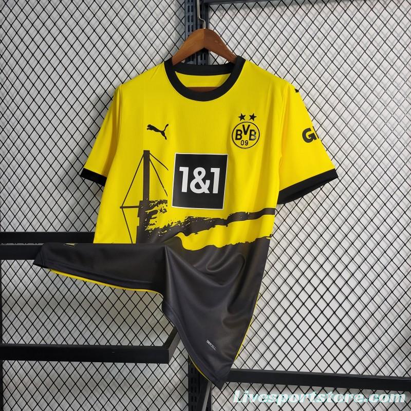 23-24 Borussia Dortmund Home Jersey