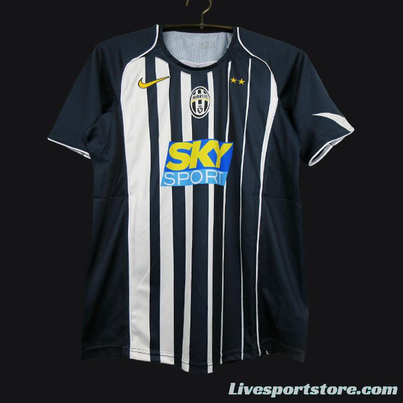 Retro 04/05 Juventus Third Blue/White Jersey