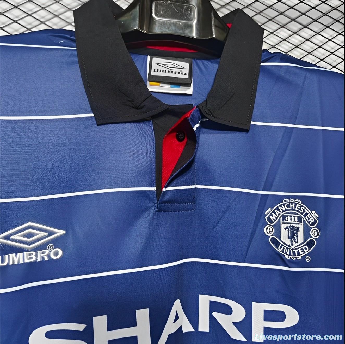 Retro 99/00 Manchester United Third Blue Jersey